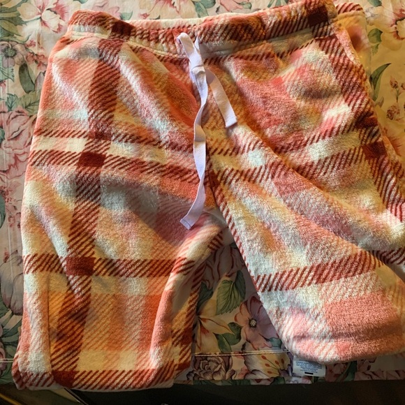Born Women’s Cozy Plaid Lounge Pants or Sleep Bottoms Size Medium - Picture 3 of 6